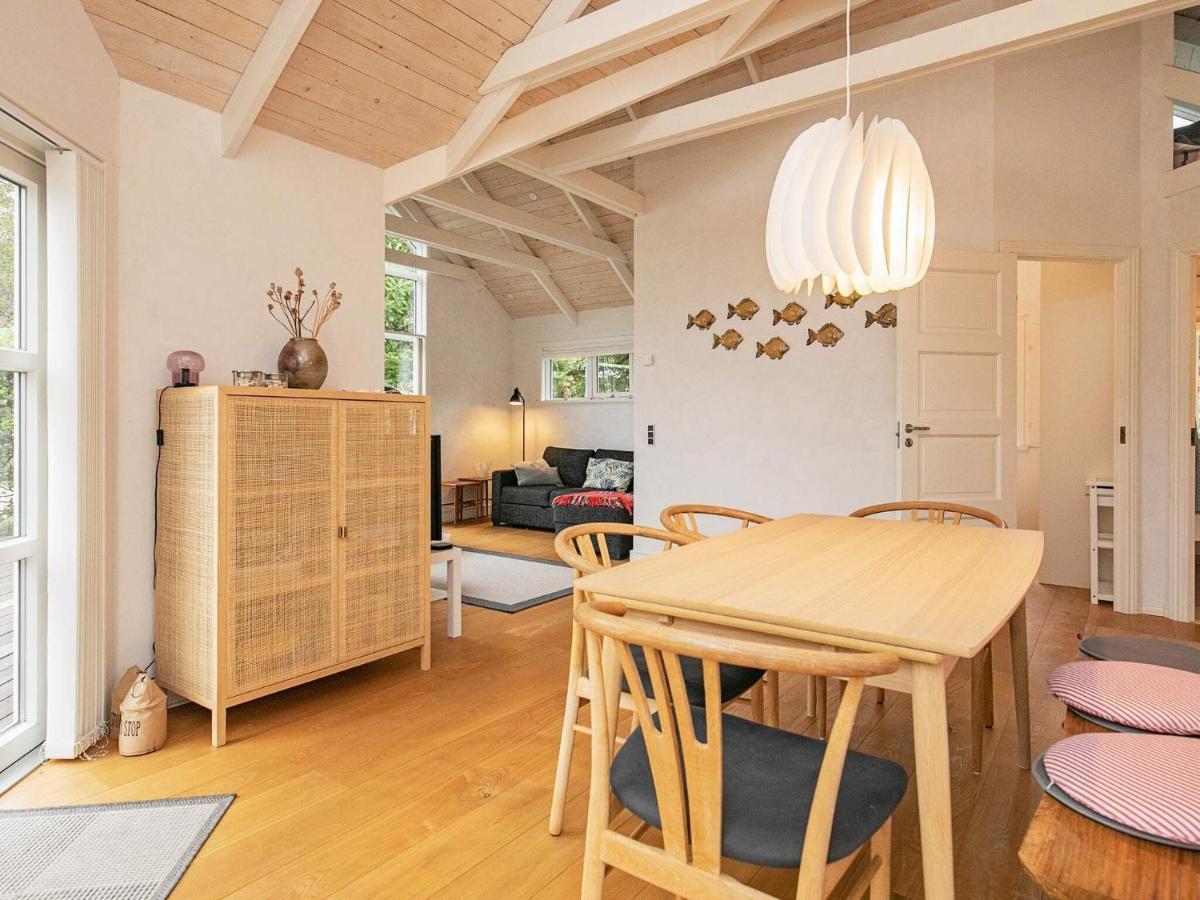 6 Person Holiday Home In Frederikshavn Exteriör bild